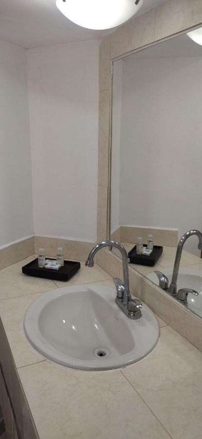 Hotel Casa Blanca Heroica Caborca Exteriör bild