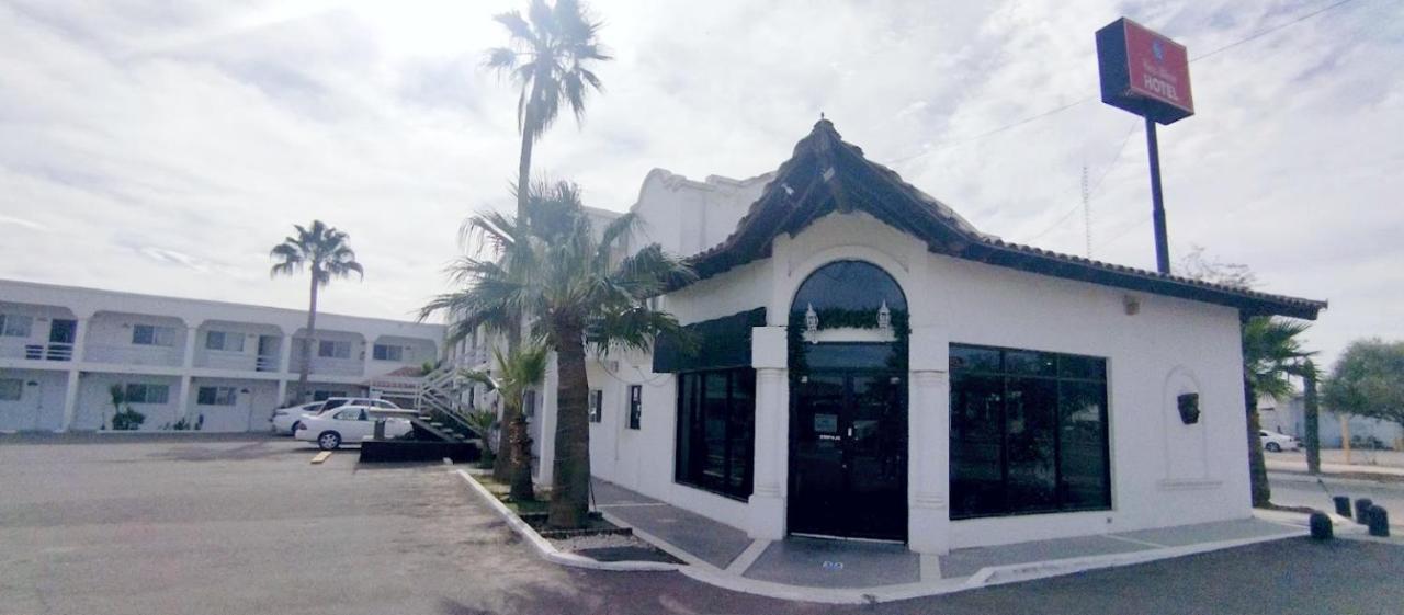 Hotel Casa Blanca Heroica Caborca Exteriör bild