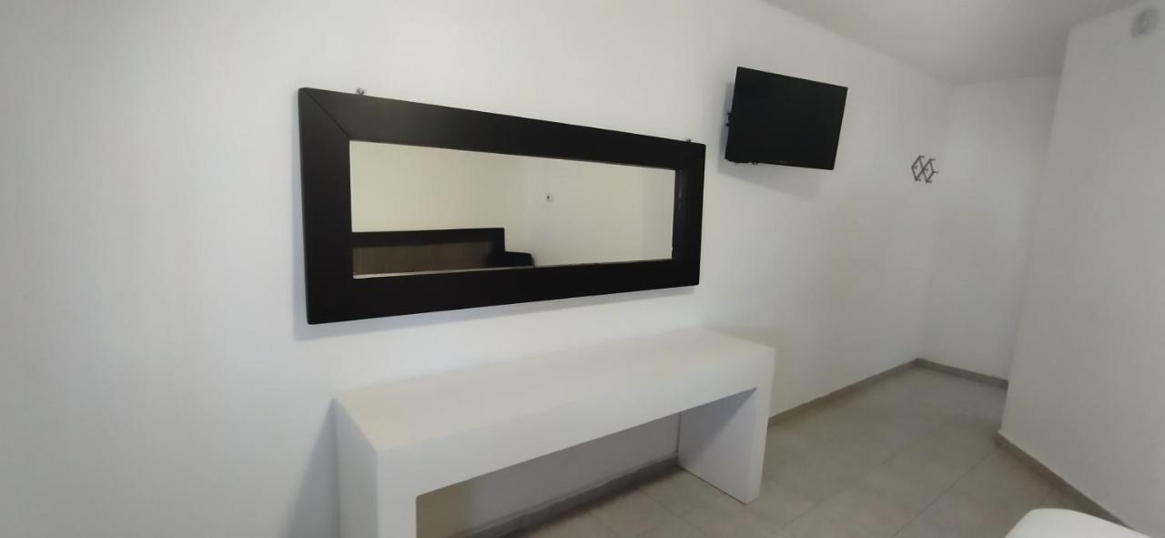 Hotel Casa Blanca Heroica Caborca Exteriör bild